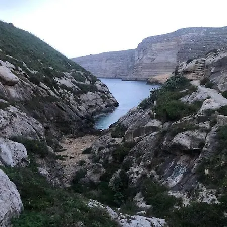 Xlendi Home Apartment *