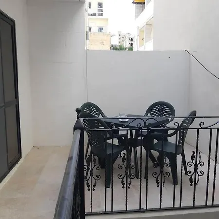 Apartmán Xlendi Home