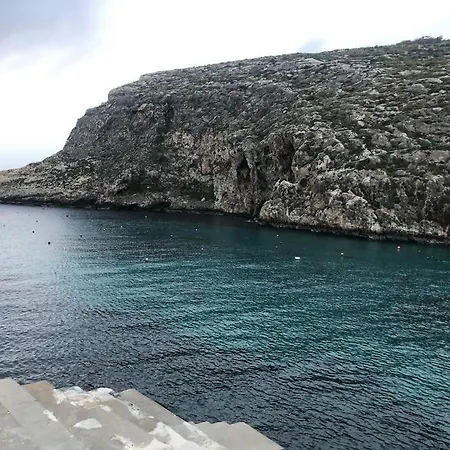 Xlendi Home Apartment